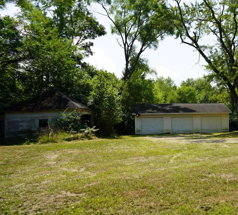 433 E South Street Jackson, MI 49203
