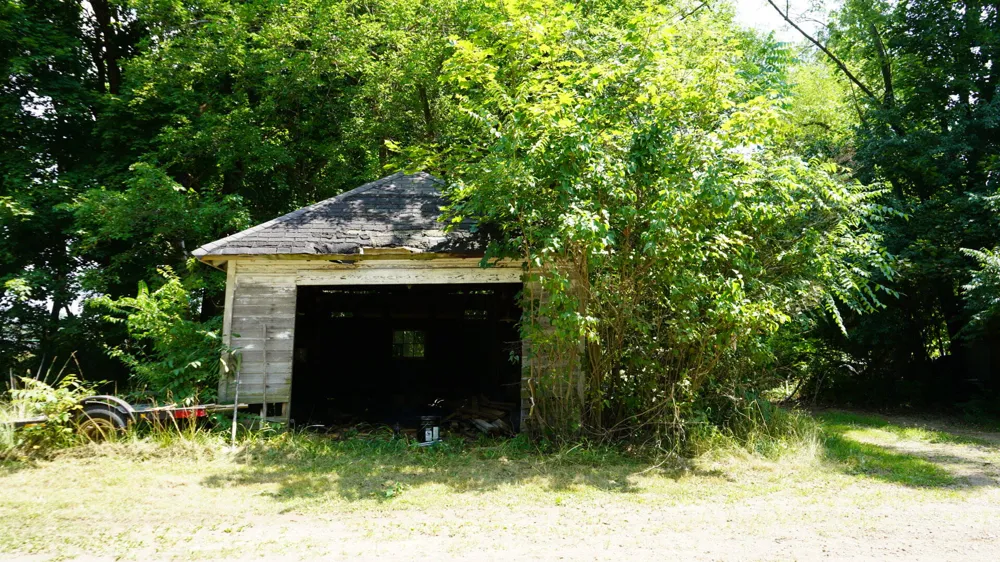433 E South Street Jackson, MI 49203