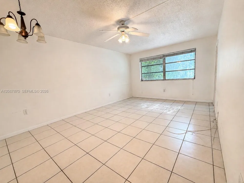 20200 NE 29th Ct #N214 Aventura, FL 33180