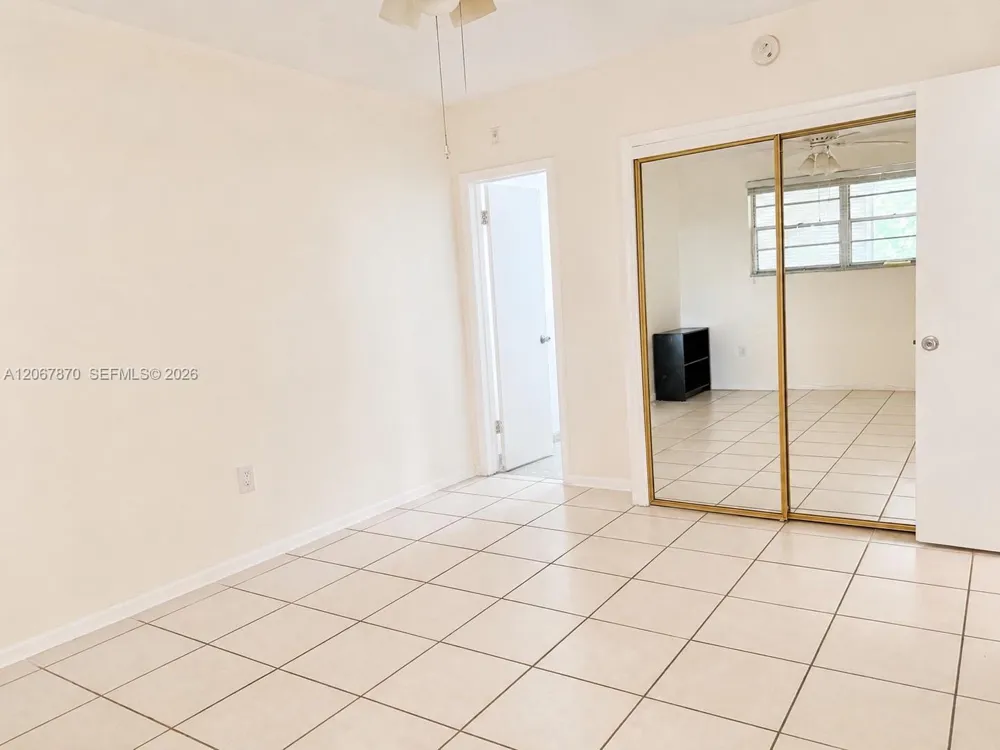 20200 NE 29th Ct #N214 Aventura, FL 33180