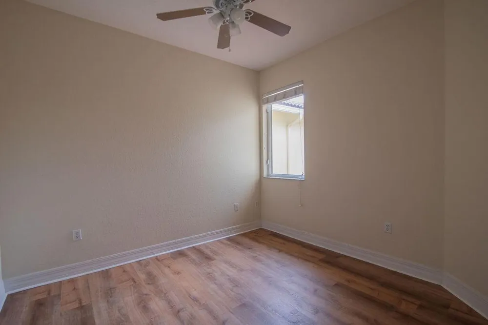 44 SE SEDONA CIRCLE #102 Stuart, FL 34994