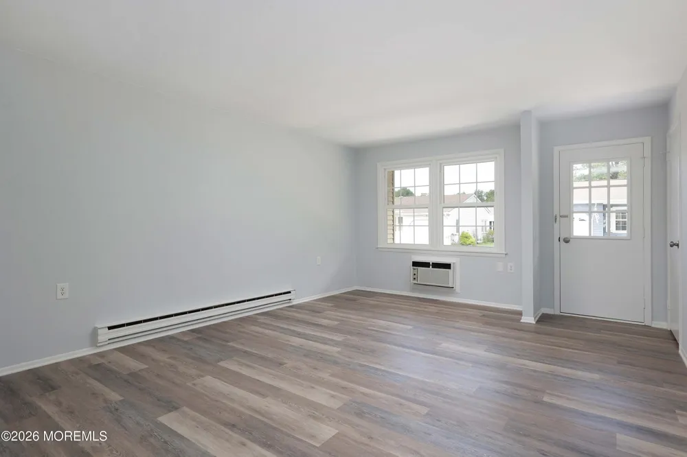 22 Keene Street Whiting, NJ 08759