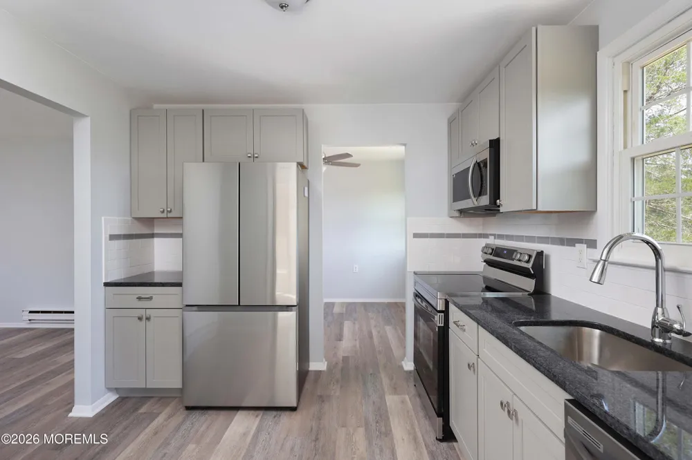 22 Keene Street Whiting, NJ 08759
