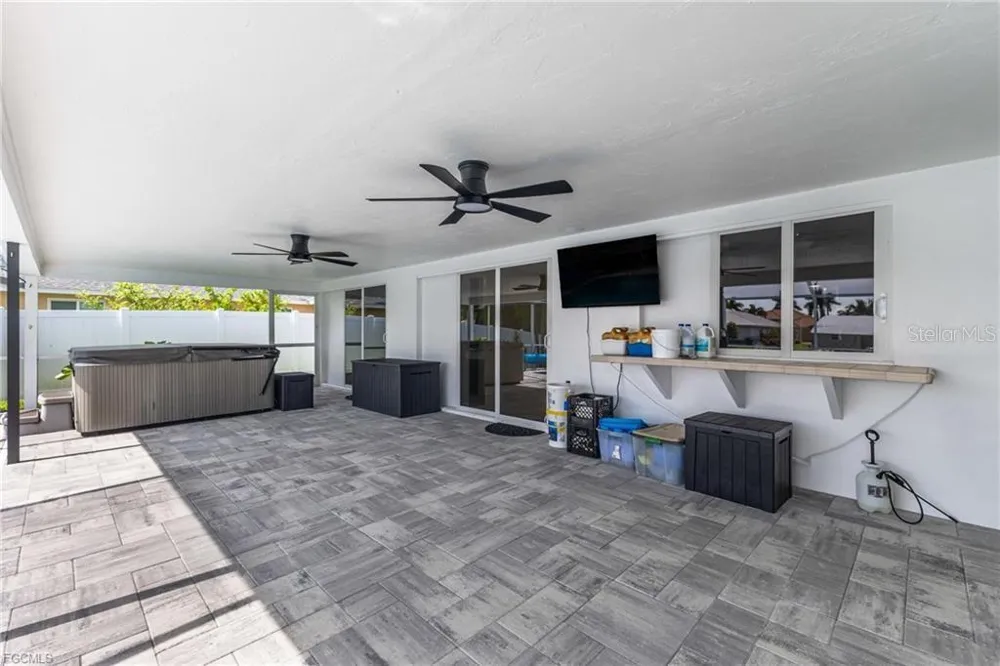 3319 SE 17TH AVENUE Cape Coral, FL 33904