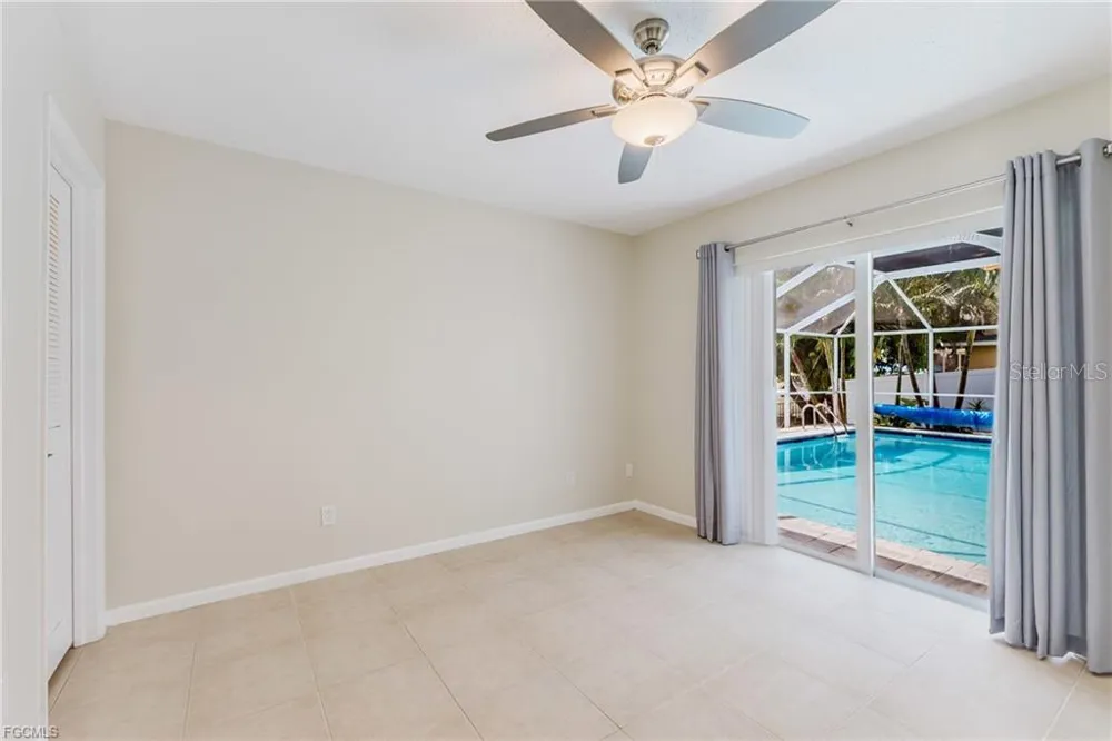3319 SE 17TH AVENUE Cape Coral, FL 33904