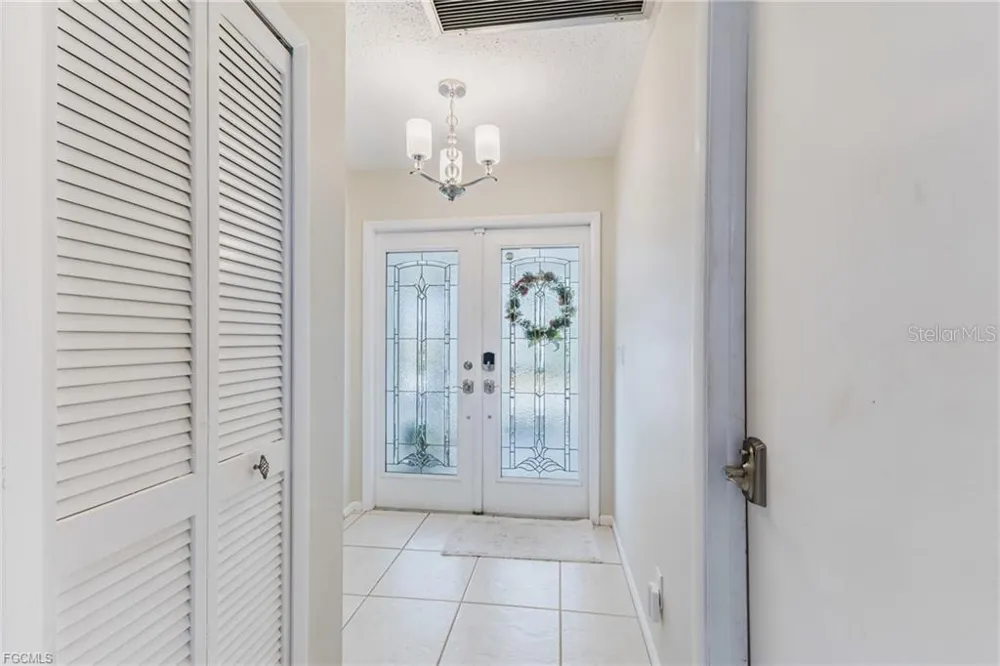 3319 SE 17TH AVENUE Cape Coral, FL 33904