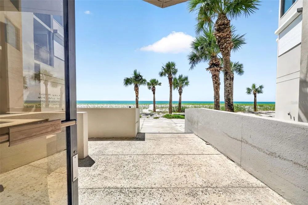 1600 GULF BOULEVARD #911 Clearwater Beach, FL 33767