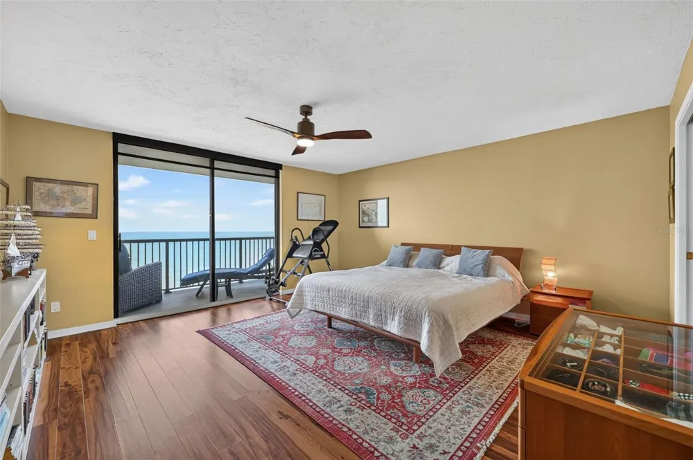 1600 GULF BOULEVARD #911 Clearwater Beach, FL 33767