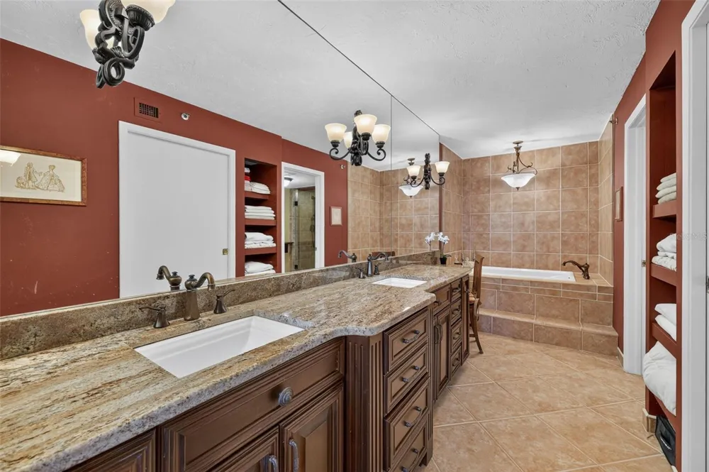1600 GULF BOULEVARD #911 Clearwater Beach, FL 33767