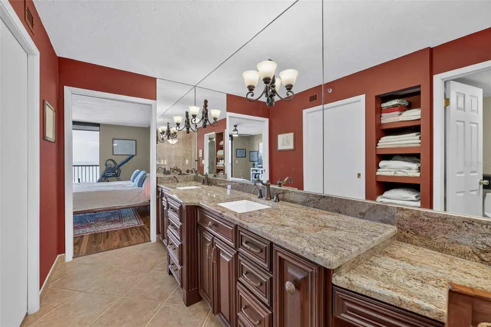 1600 GULF BOULEVARD #911 Clearwater Beach, FL 33767