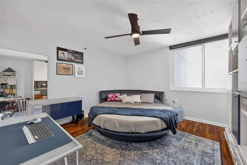 1600 GULF BOULEVARD #911 Clearwater Beach, FL 33767