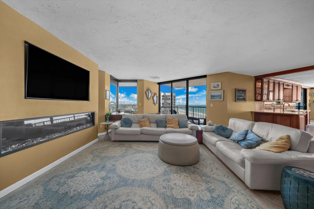 1600 GULF BOULEVARD #911 Clearwater Beach, FL 33767