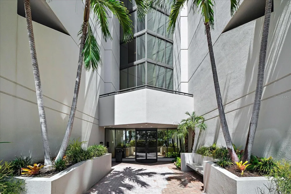 1600 GULF BOULEVARD #911 Clearwater Beach, FL 33767