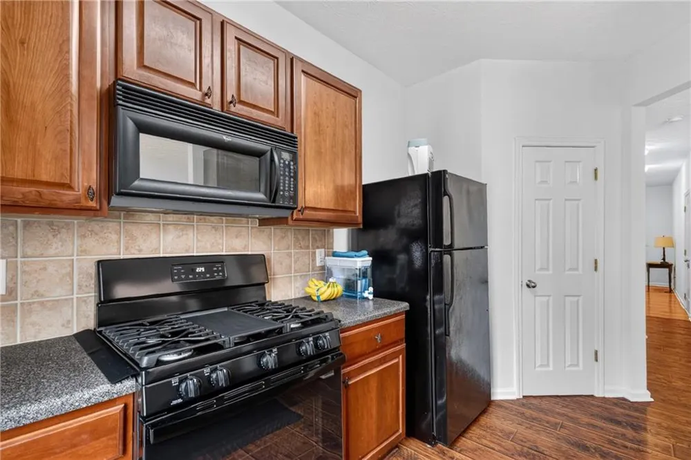 6647 Splashwater Drive Flowery Branch, GA 30542