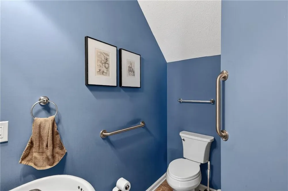 6647 Splashwater Drive Flowery Branch, GA 30542