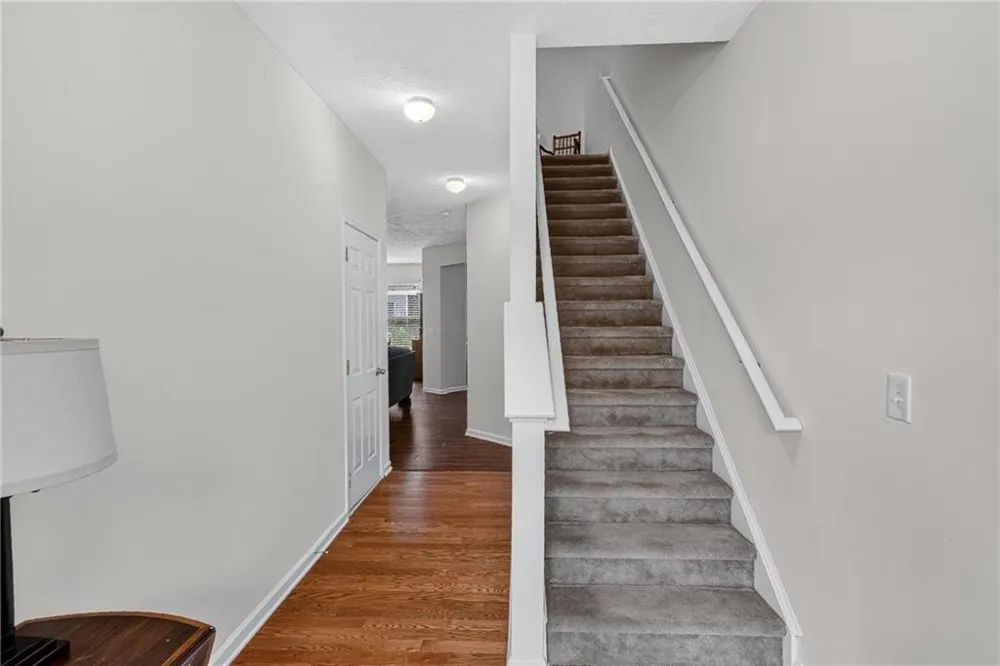 6647 Splashwater Drive Flowery Branch, GA 30542