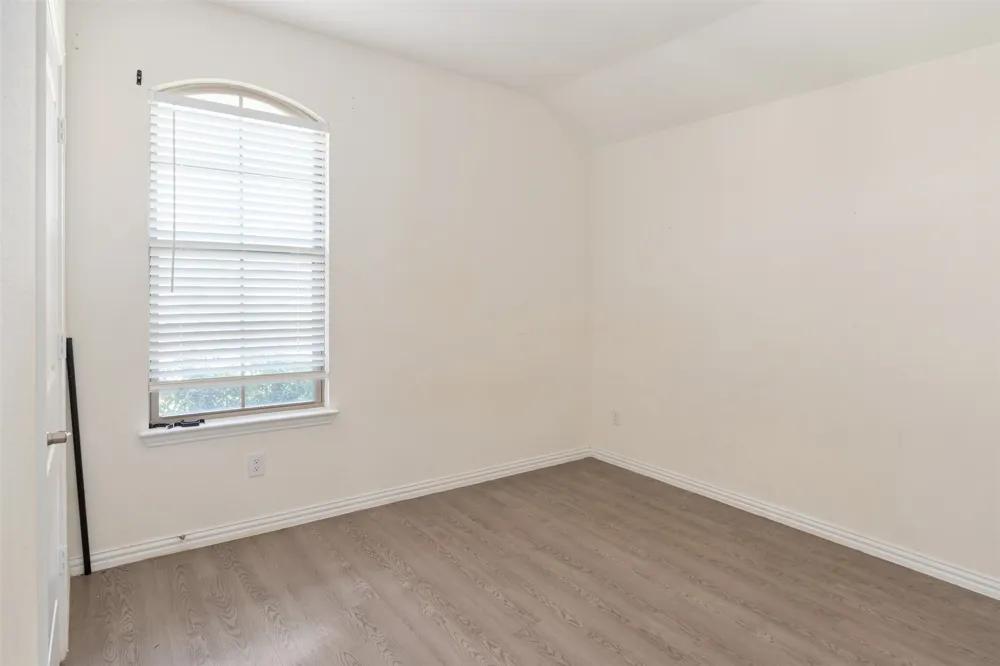 117 Willowbend Loop Mabank, TX 75147