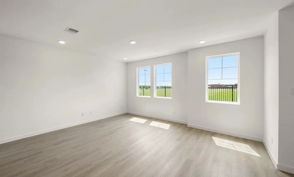 5717 Lakeview Drive Watauga, TX 76148