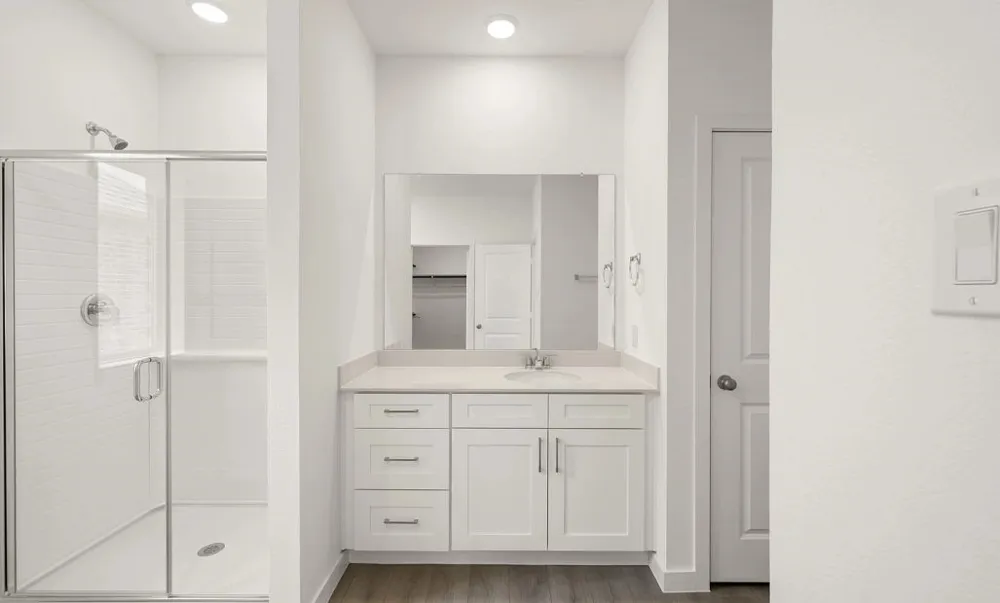 5717 Lakeview Drive Watauga, TX 76148