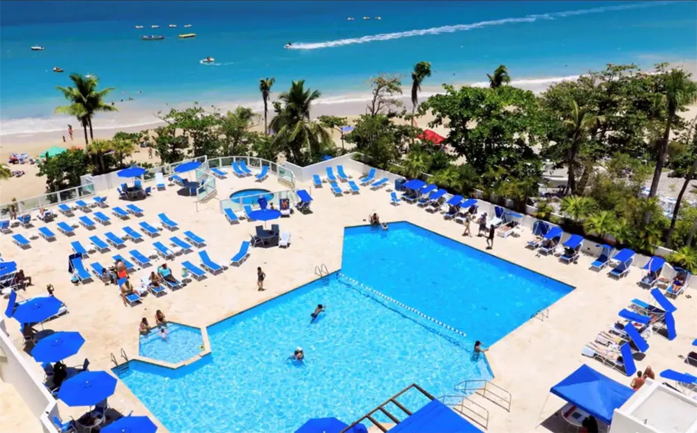 6165 ISLA VERDE AVENUE #1270 Carolina, PR 00979