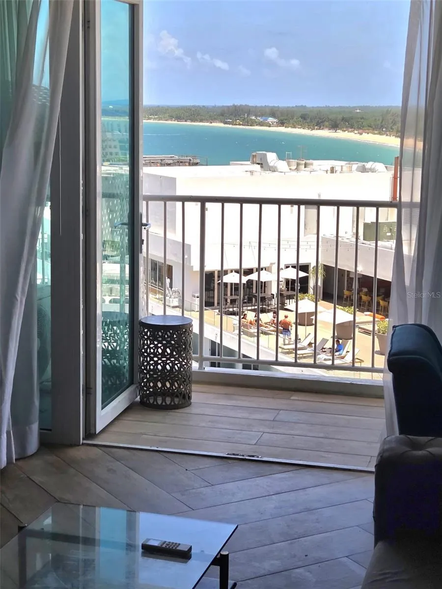 6165 ISLA VERDE AVENUE #1270 Carolina, PR 00979