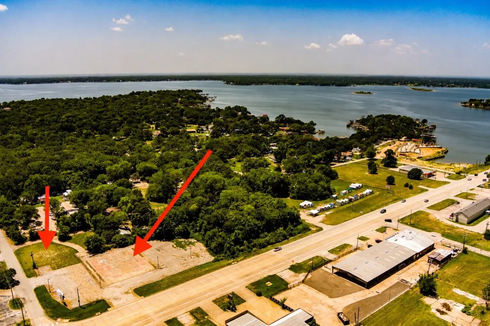 2705 W Main Street Gun Barrel City, TX 75156