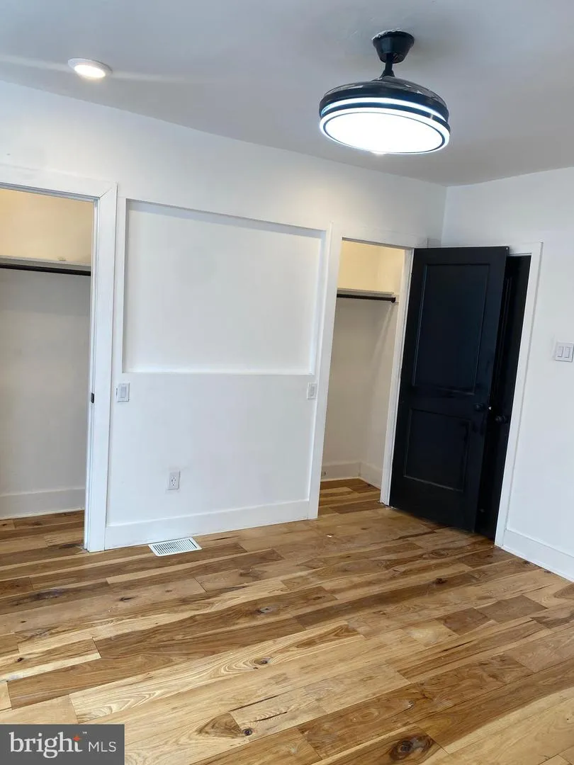 923 LINDLEY AVENUE Philadelphia, PA 19141