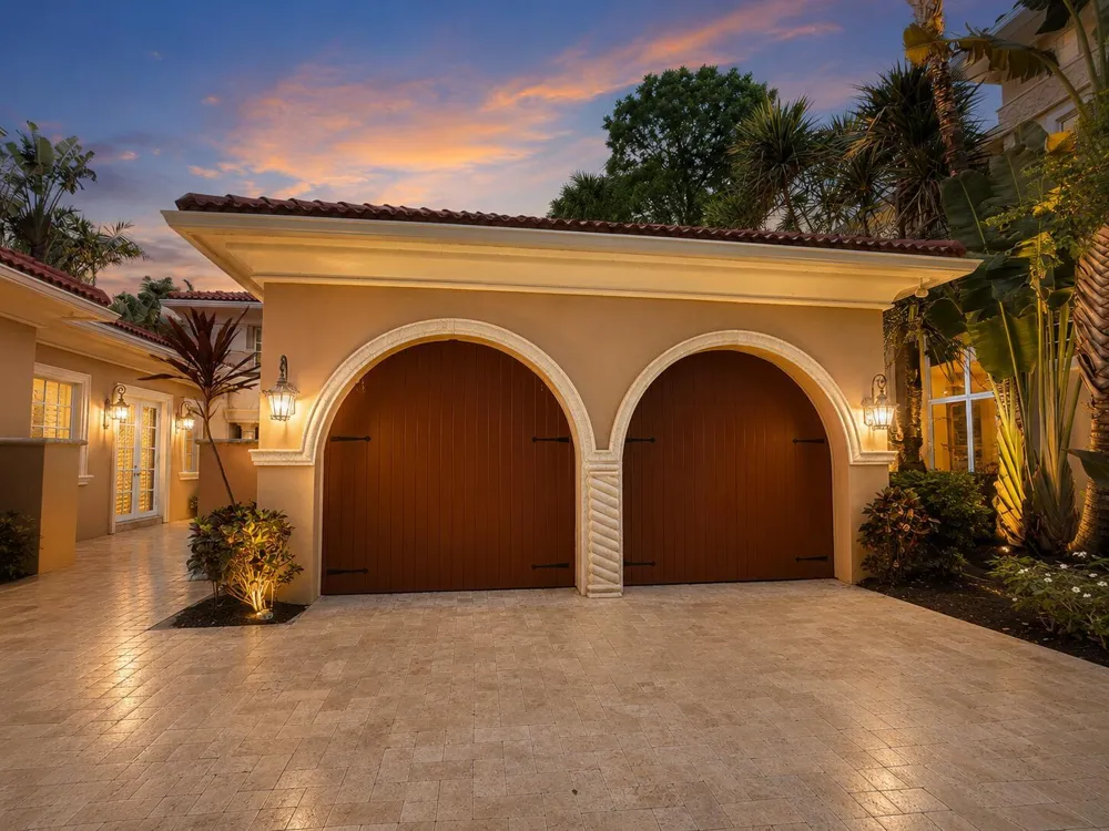 11209 Orange Hibiscus Lane Palm Beach Gardens, FL 33418