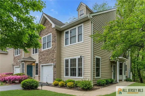 22 Amber Drive
