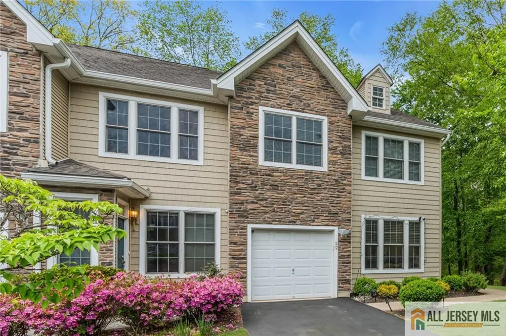 22 Amber Drive Old Bridge, NJ 08857