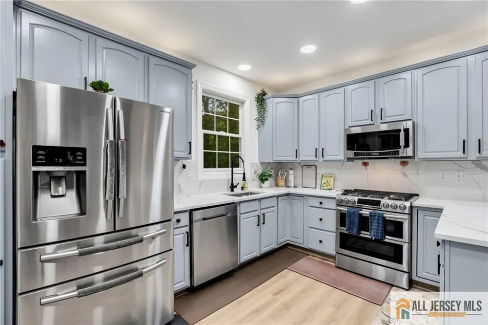 22 Amber Drive Old Bridge, NJ 08857