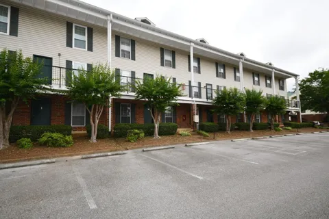 900 Mountain Creek Road