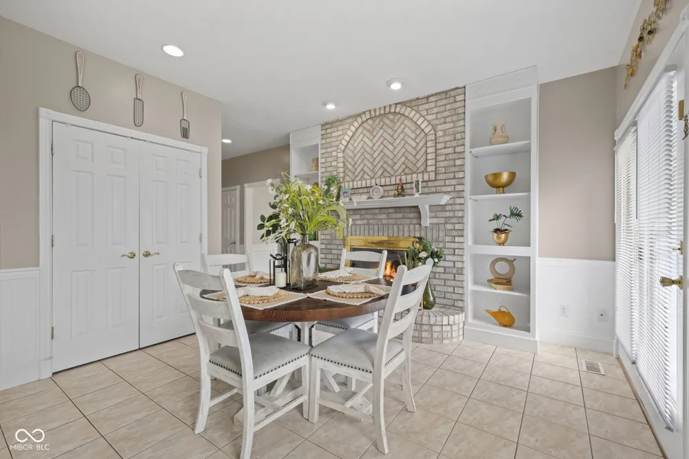 2663 Grey Fox Drive Martinsville, IN 46151