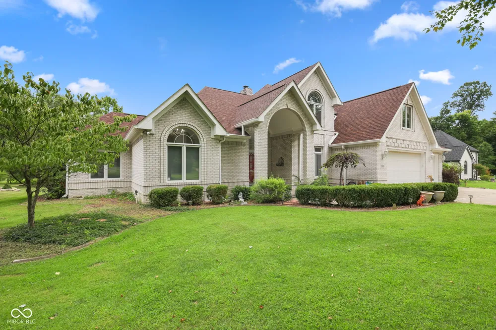 2663 Grey Fox Drive Martinsville, IN 46151