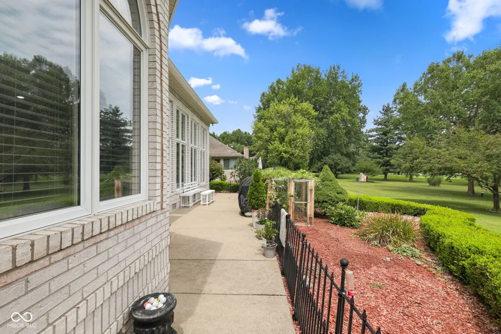 2663 Grey Fox Drive Martinsville, IN 46151