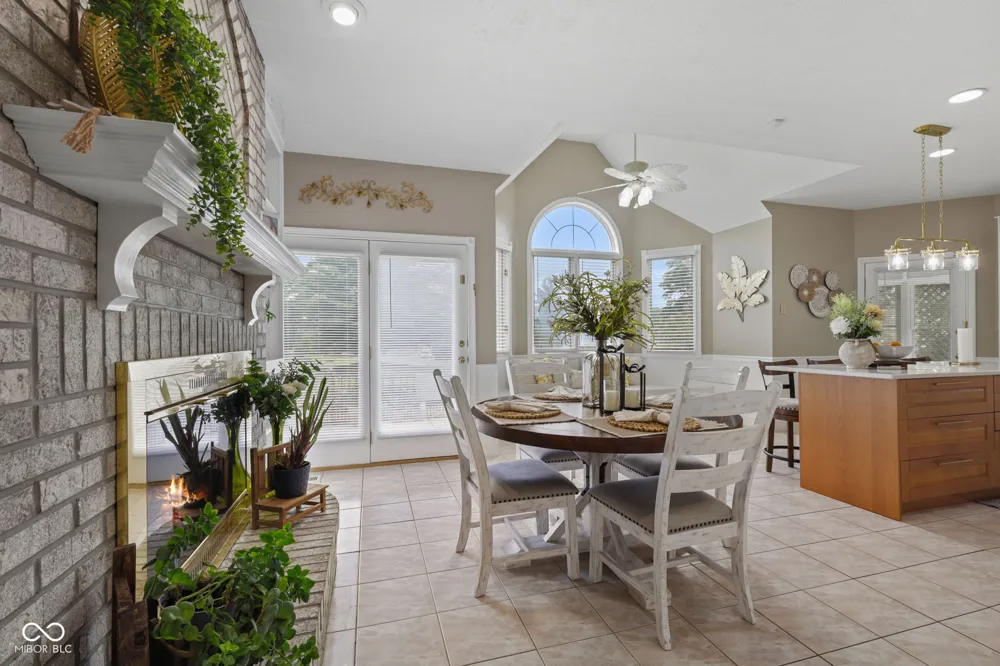 2663 Grey Fox Drive Martinsville, IN 46151