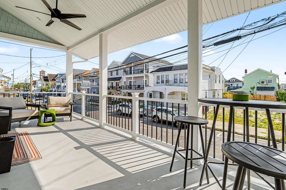 129 N New Haven Ave Ventnor, NJ 08406
