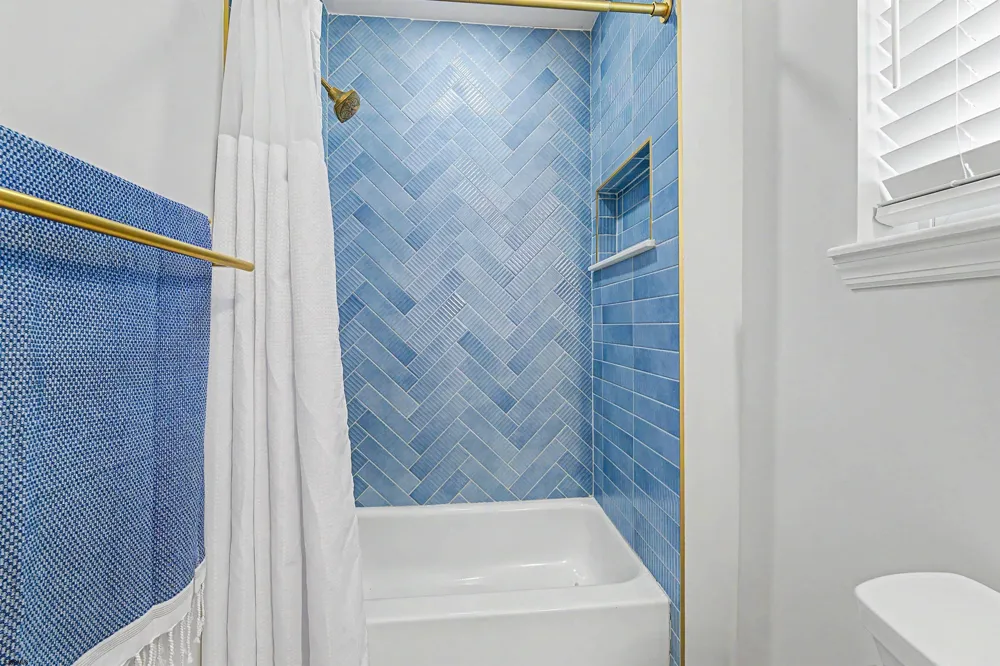 129 N New Haven Ave Ventnor, NJ 08406