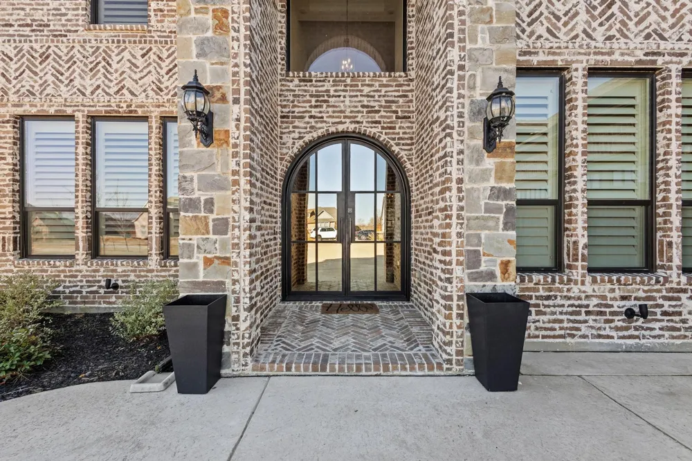 105 Shawnee Trail Pottsboro, TX 75076