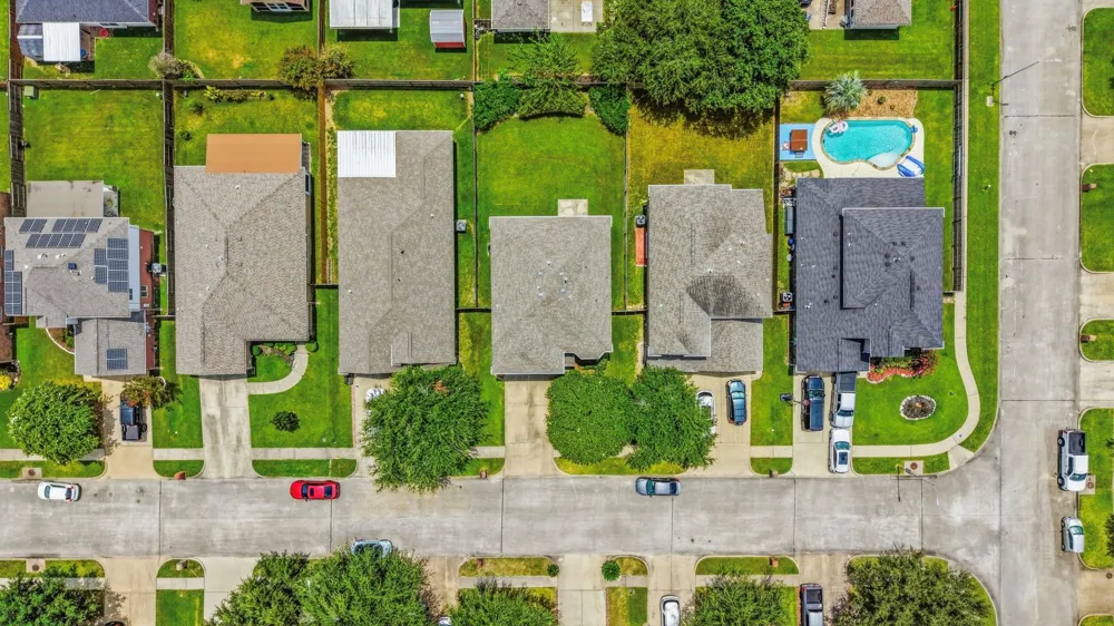 2609 Los Alamos Circle Deer Park, TX 77536