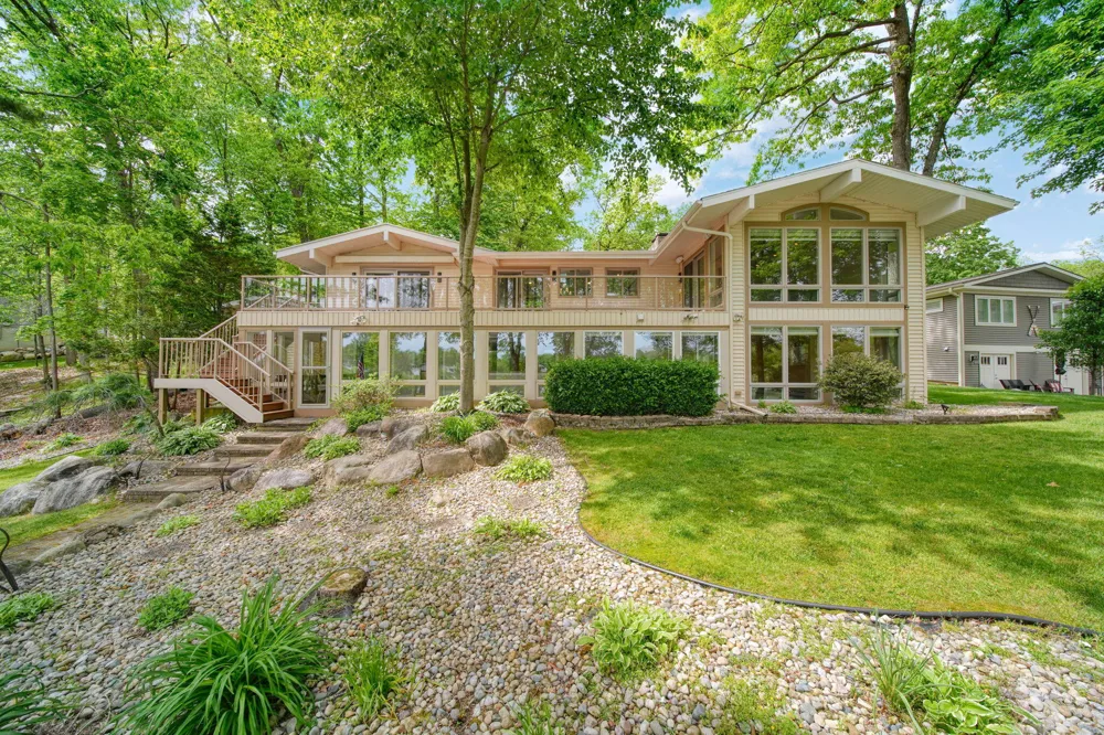 11901 Killarny Circle Jerome, MI 49249