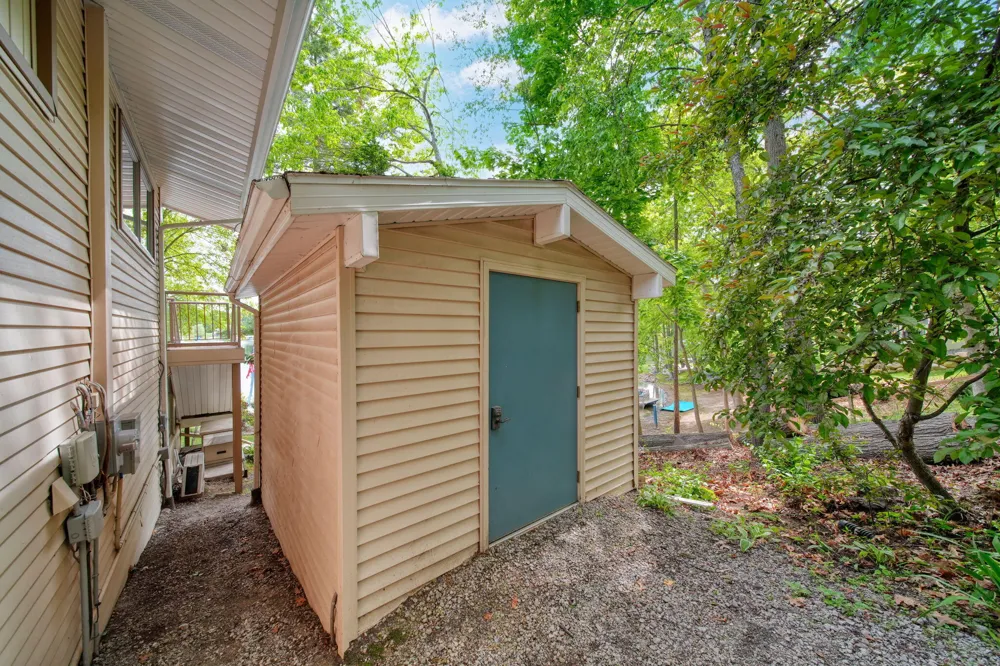 11901 Killarny Circle Jerome, MI 49249