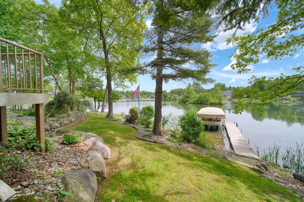 11901 Killarny Circle Jerome, MI 49249