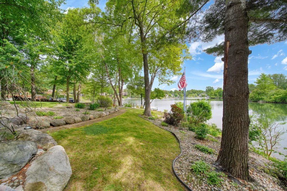 11901 Killarny Circle Jerome, MI 49249