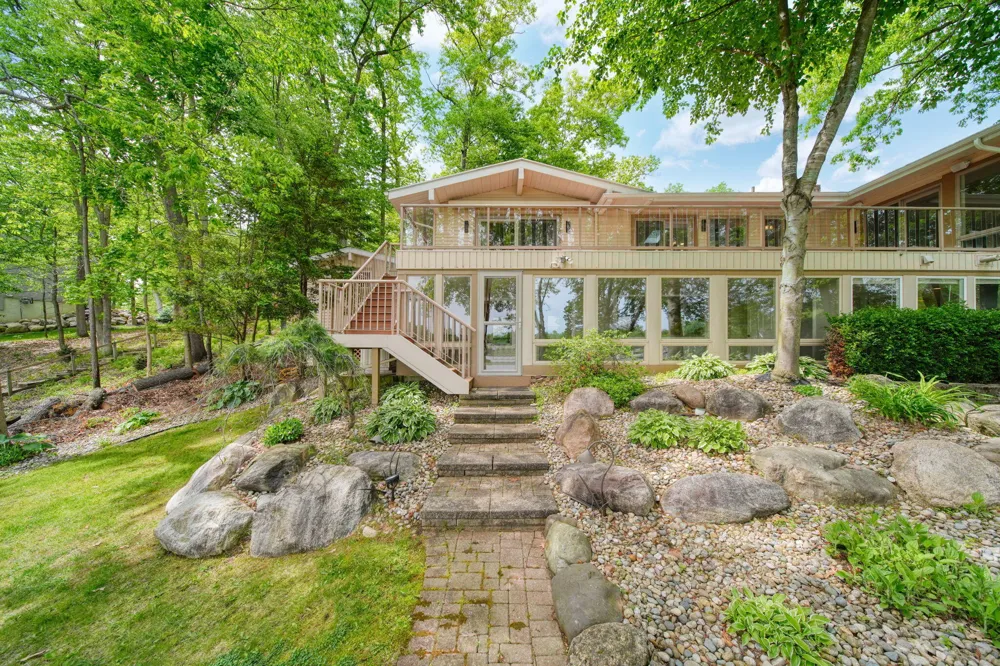 11901 Killarny Circle Jerome, MI 49249