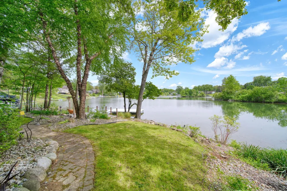 11901 Killarny Circle Jerome, MI 49249