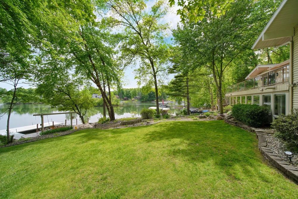 11901 Killarny Circle Jerome, MI 49249