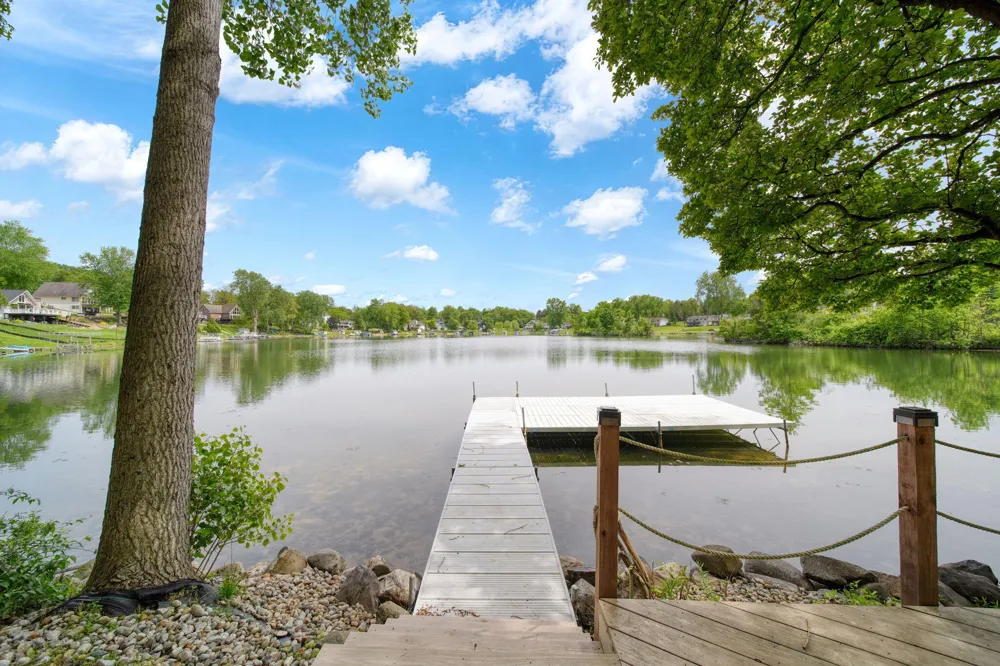 11901 Killarny Circle Jerome, MI 49249