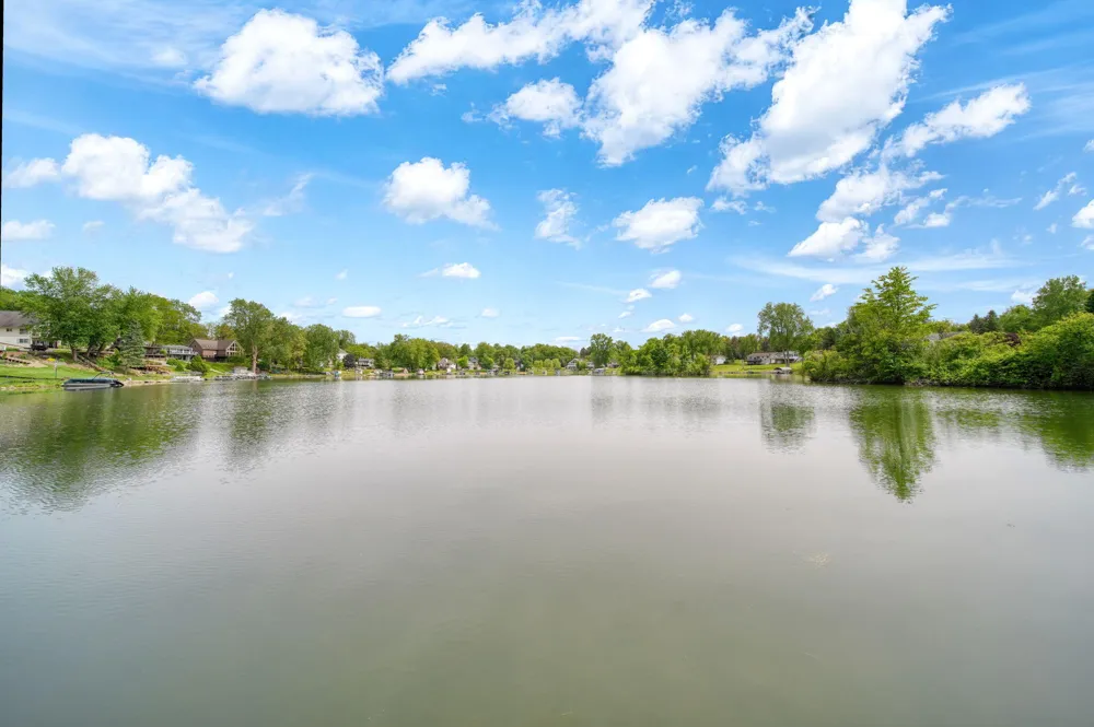 11901 Killarny Circle Jerome, MI 49249