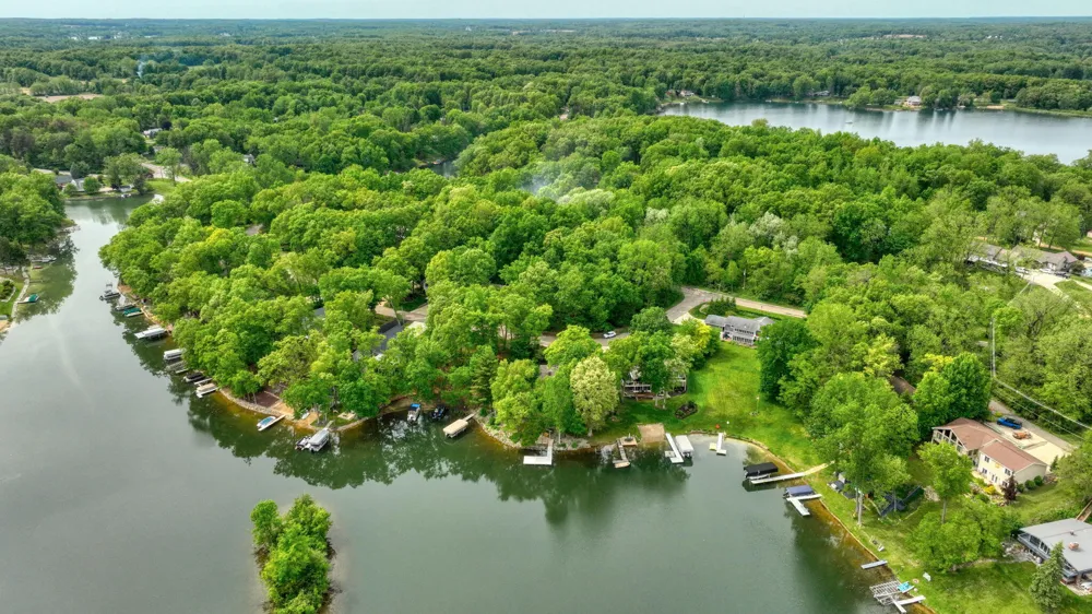 11901 Killarny Circle Jerome, MI 49249